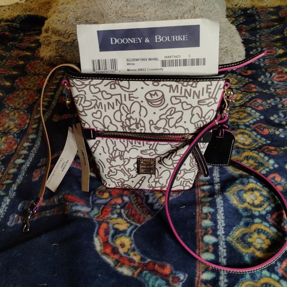 Dooney&Bourke Mini Mouse bucket bag - Picture 5 of 16